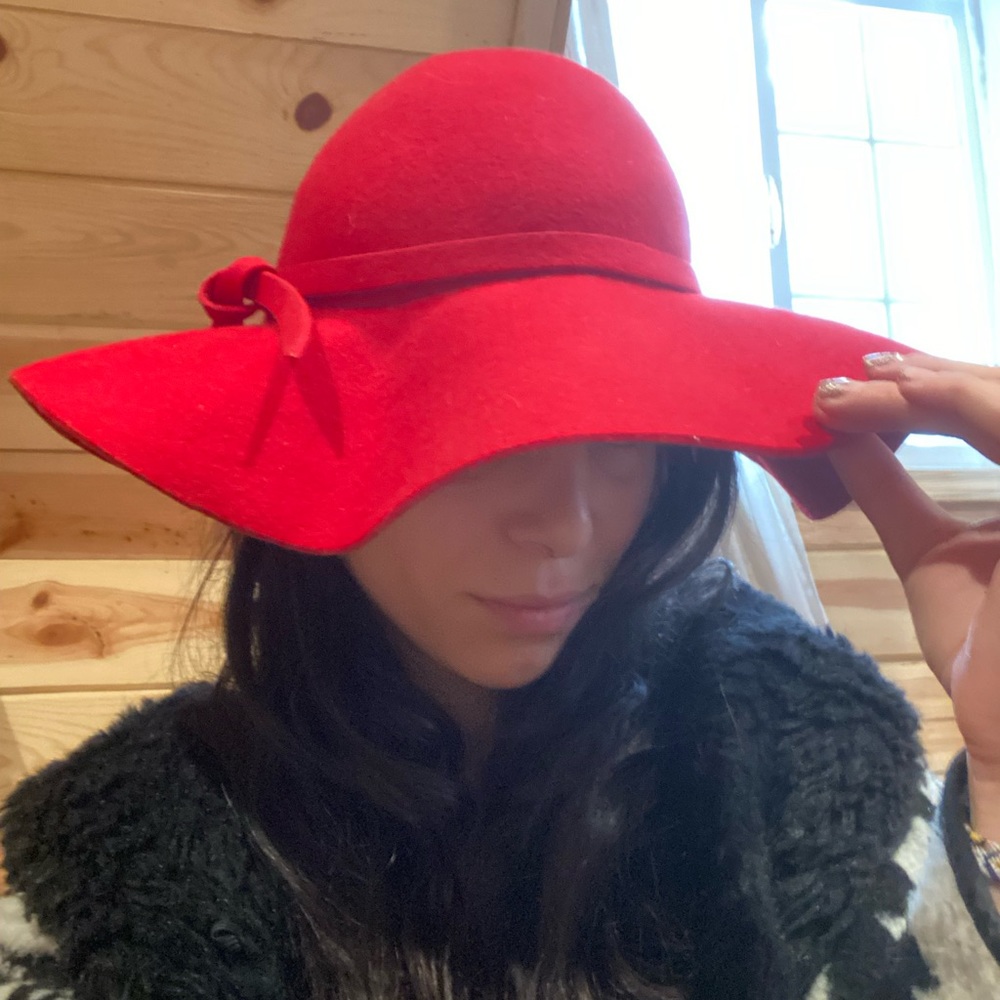 Cute red wool flat brim hat. So cute for winter or summer!
